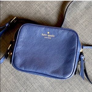 kate spade ♠️ cobalt blue pebbles camera bag
